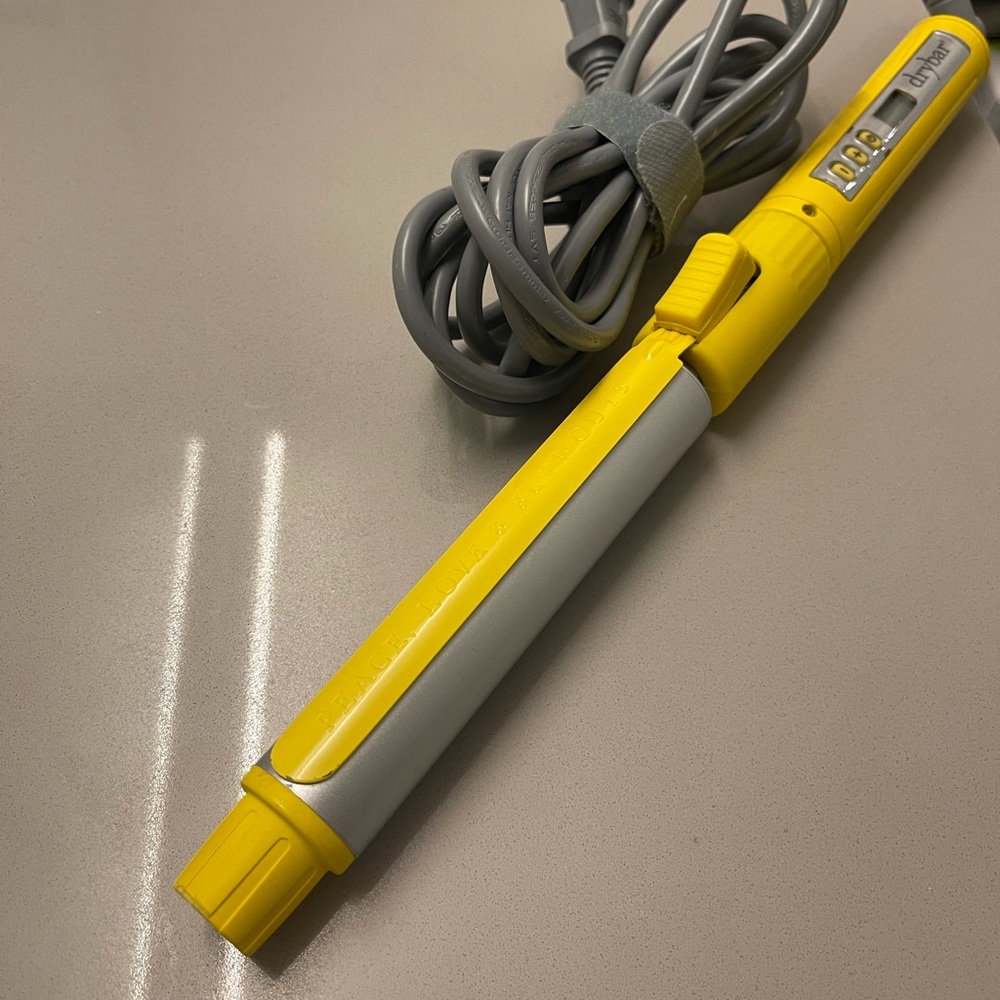 Drybar 3-Day Bender 1" Curling Iron